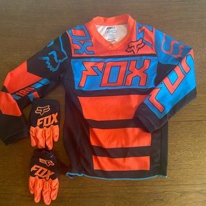 Fox riding jersey and gloves for boys